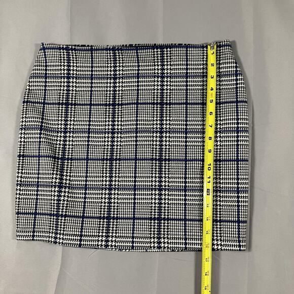 Express Skirt Womens Medium Blue Black White Plaid Houndstooth Pull On Career - Picture 10 of 16